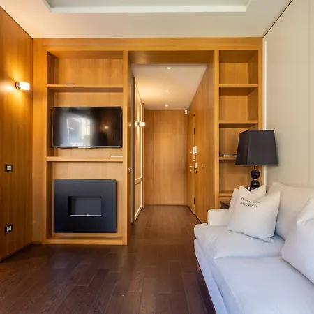 Ponte Vecchio Charming Apartment Florence